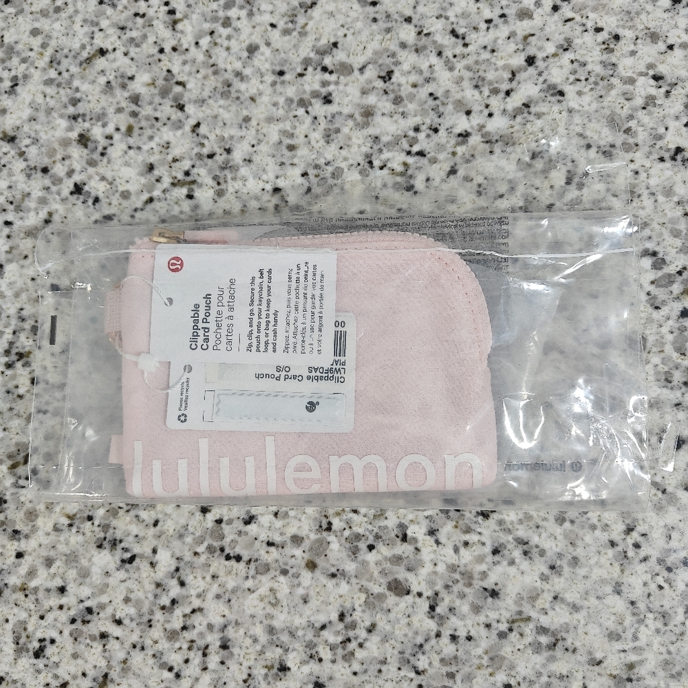 Lululemon Clippable Card Pouch (Pink Pearl/White/Rose Gold)